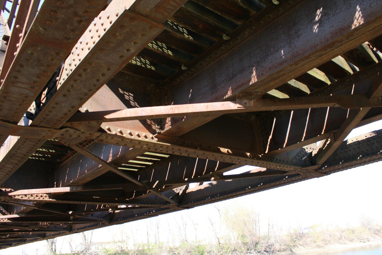 Floor, north span